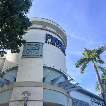 PINCHO - Outside - Burgers Near Me - Sunrise, Florida