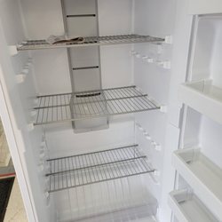 EXPRESS APPLIANCE OUTLET - I love how Room it is nice all around