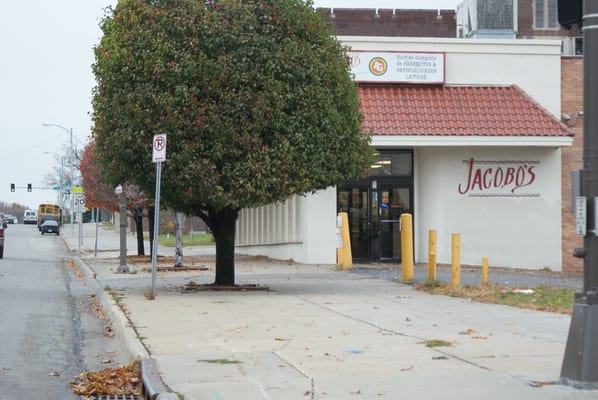 Jacobo's Grocery by null