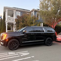 Grand Luxury Chauffeurs