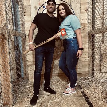 Houston Axe Throwing - Axe Throwing Near Me - Houston, Texas Houston Axe Throwing - Axe Throwing Near Me - Houston, Texas