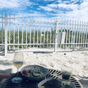 Dune Oceanfront Burger Lounge - Beautiful view of beach - Burgers Near Me - Key Biscayne, Florida