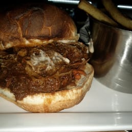 Pulled Pork Sandwich