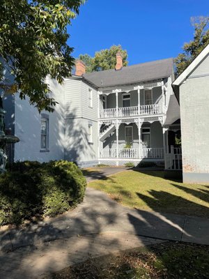 Falcon Rest Mansion & Gardens by null