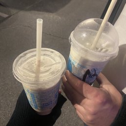 Shakes Shakes
