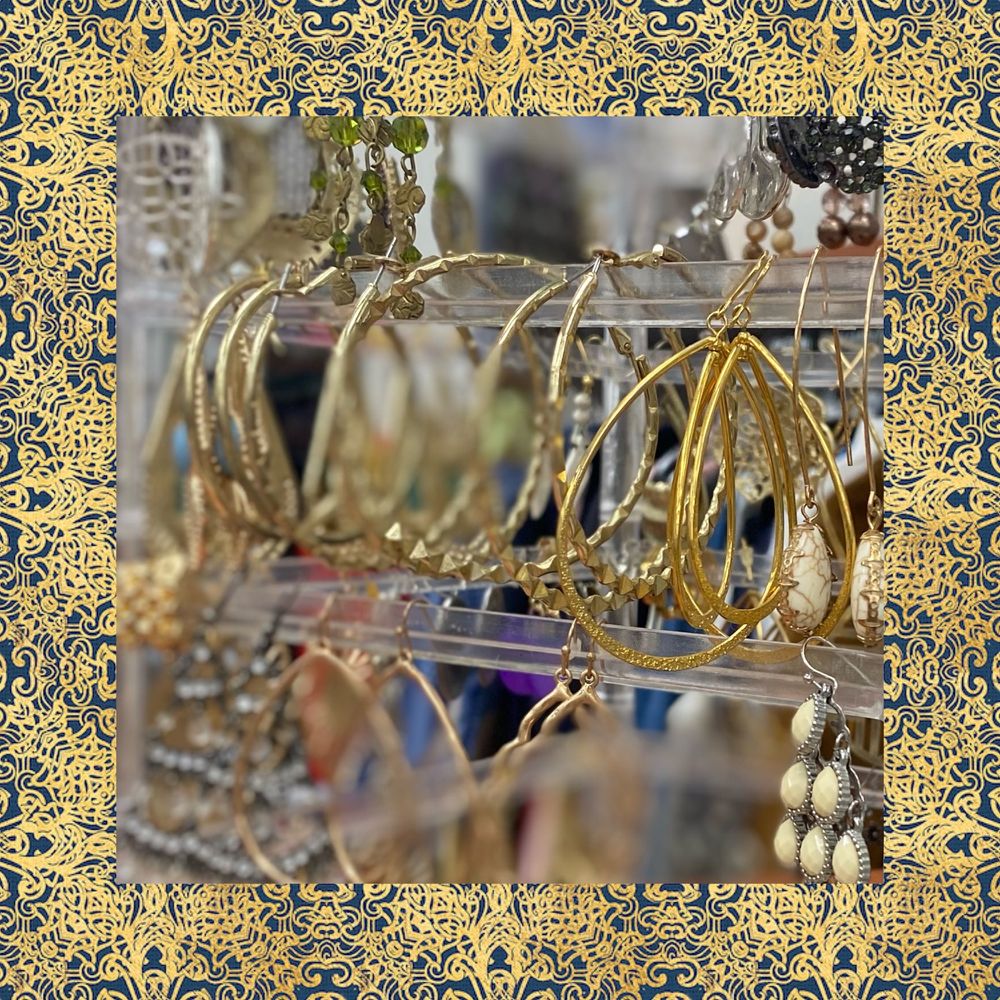 THE HANGER OUTLET GARDEN GROVE Updated June 2024 51 Photos