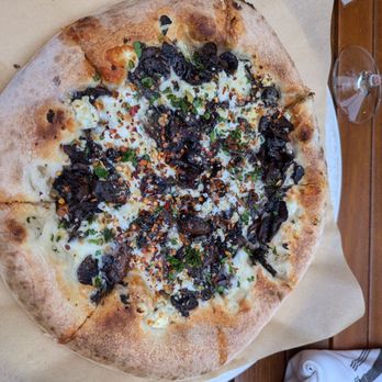 Wine Gallery - Funghi pizza - Tapas/Small Plates Near Me - Laguna Beach, California Wine Gallery - Funghi pizza - Tapas/Small Plates Near Me - Laguna Beach, California