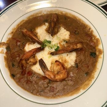 Fixins Soul Kitchen - Shrimp and Grits - Soul Food Near Me - Los Angeles, California Fixins Soul Kitchen - Shrimp and Grits - Soul Food Near Me - Los Angeles, California