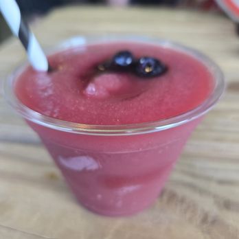 Fox Hollow Vineyards - Nothing beats a wine slushie on a warm summer day! - Wine Tasting Room Near Me - Holmdel, New Jersey Fox Hollow Vineyards - Nothing beats a wine slushie on a warm summer day! - Wine Tasting Room Near Me - Holmdel, New Jersey