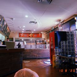 Ameci Pizza & Pasta - Castaic - Inside