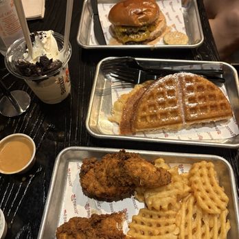 Bruxie - 2 JUMBO TENDERS & FRIES NUTELLA & BANANA or STRAWBERRIES BRUXIE SMASHBURGER - Chicken Shop Near Me - Los Angeles, California Bruxie - 2 JUMBO TENDERS & FRIES NUTELLA & BANANA or STRAWBERRIES BRUXIE SMASHBURGER - Chicken Shop Near Me - Los Angeles, California