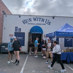 Run With Us - Back entrance