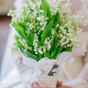 Jacob Maarse Florist - My perfect wedding bouquet! Thank you David and Jacob Maarse team!! - Florists Near Me - Pasadena, California