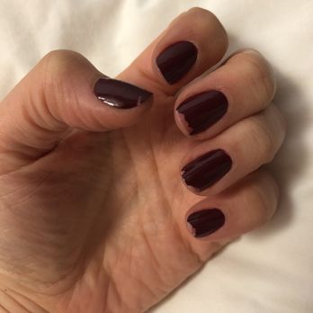 Dulaney Nails - Less than 24 hours after getting a polish change. Assume they're putting a ton of remover into the polish and/or using fake base coat. - Nail Salons Near Me - Towson, Maryland