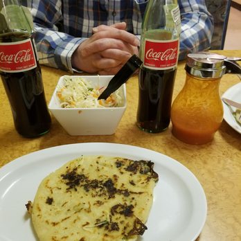 Pupusas Paradise - It's chilly outside. Perfect Pupusa weather - Salvadoran Near Me - Aurora, Colorado