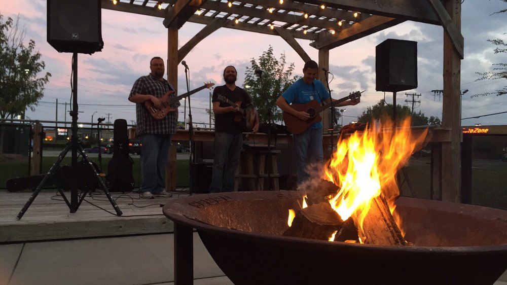 Mac's Speed Shop - South End