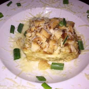112 On Broadway - 6 cheese Mac N Cheese - New American Near Me - Albert Lea, Minnesota