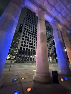 Amtrak Metropolitan Lounge by null