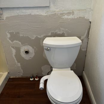 Kustoms Remodeling - Bathroom drywall repair - Drywall Installation & Repair Near Me - Reno, Nevada