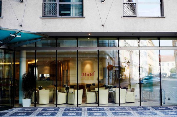 Hotel Josef by null