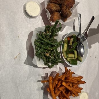 Big Catch Seafood House - Sweet potato fries Lemon pepper wings - Cajun/Creole Near Me - Ontario, California Big Catch Seafood House - Sweet potato fries Lemon pepper wings - Cajun/Creole Near Me - Ontario, California