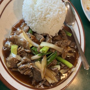 Thai Excellente Restaurant - Mongolian beef - Thai Near Me - El Monte, California