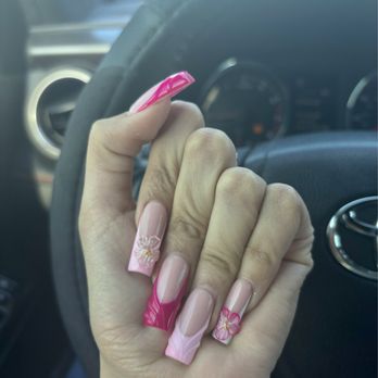 Golden Nail Lounge - Pflugerville - Full set - Nail Salons Near Me - Pflugerville, Texas Golden Nail Lounge - Pflugerville - Full set - Nail Salons Near Me - Pflugerville, Texas