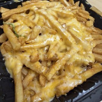 Chris's Burgers - Cheese fries - Burgers Near Me - La Puente, California