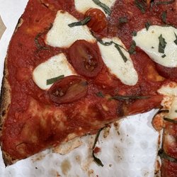 Dough Craft Pizza - Margherita pizza