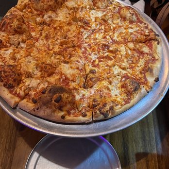 Serpico's Pizzeria - Buffalo chicken pizza L - Pizza Near Me - Pukalani, Hawaii Serpico's Pizzeria - Buffalo chicken pizza L - Pizza Near Me - Pukalani, Hawaii