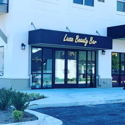 Luxe Beauty Bar