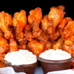 Tacos El Rey Food Truck - Búfalo wings