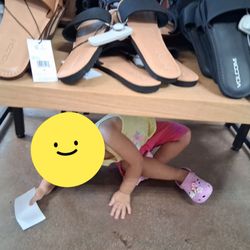 Hawaiian Island Creations - 9/21/25 Shopping with a toddler be like....