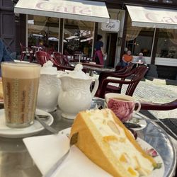Kleines Cafe am Markt
