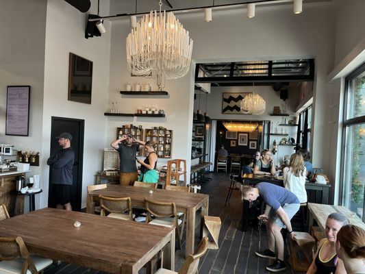 The Fox and Pantry by null