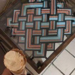 Heladeria Mil800 - Los muebles, cada espacio es lindisimo y pensado en el concepto de la heladería. Yo elegí un cono de leche quemada y 800
