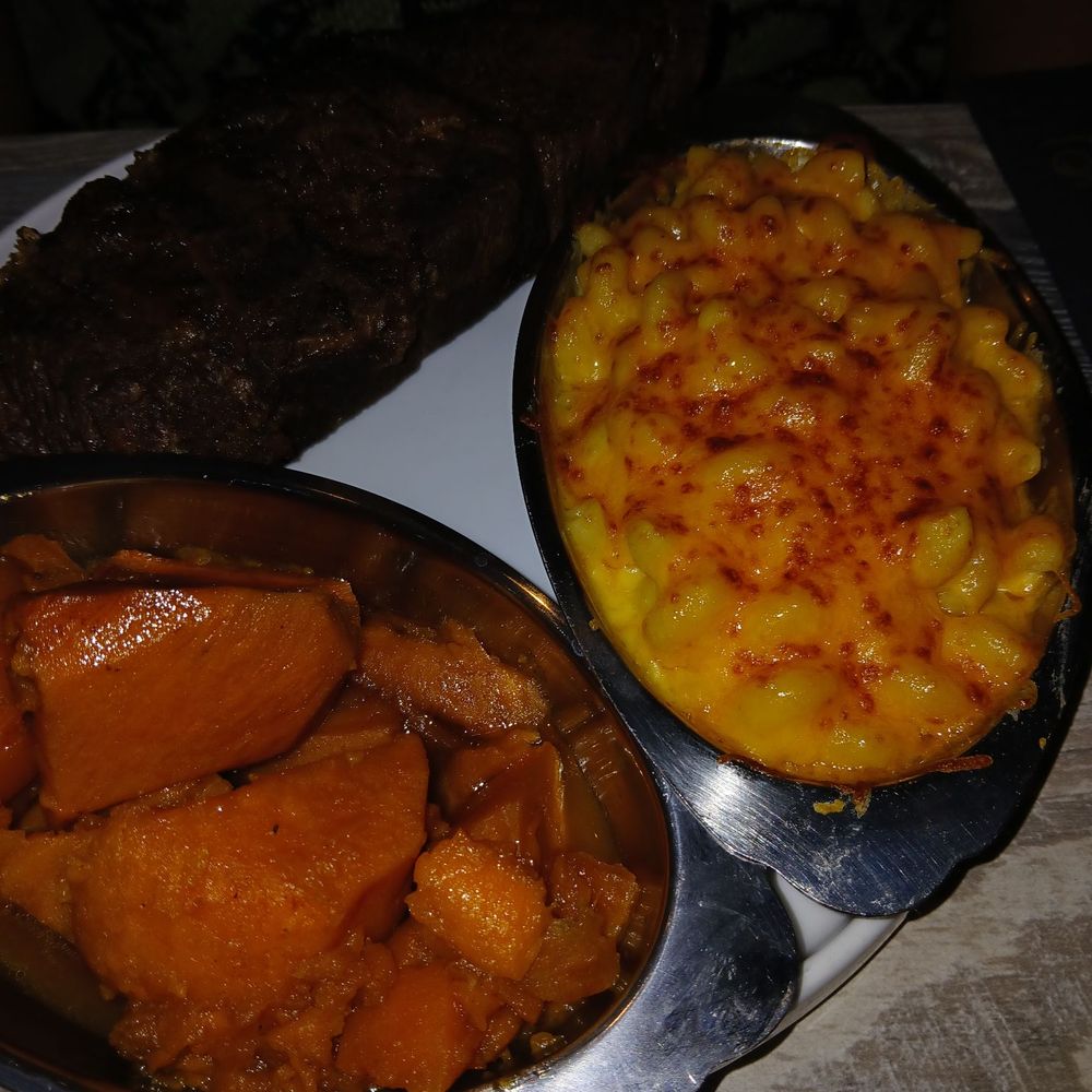 Sweet T's Southern Eatery - Mac and cheese, sweet potatoes and short ribs - Soul Food Near Me - Montclair, New Jersey Sweet T's Southern Eatery - Mac and cheese, sweet potatoes and short ribs - Soul Food Near Me - Montclair, New Jersey