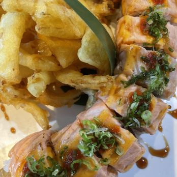 Sushi Kami - Samurai Roll - Sushi Bars Near Me - San Diego, California