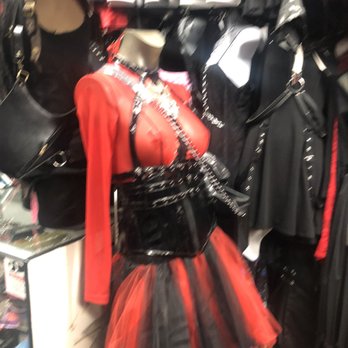 Hot Rock - She's ready ! - Accessories Near Me - Hollywood, California