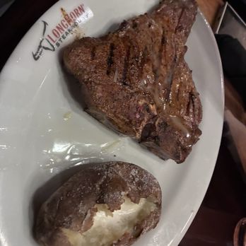 LongHorn Steakhouse - Steakhouses Near Me - Albany, New York
