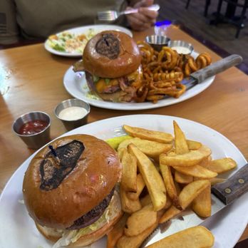 Brick House Bar & Grill - Train Wreck & Apache Burger - Bars Near Me - Sanger, California Brick House Bar & Grill - Train Wreck & Apache Burger - Bars Near Me - Sanger, California