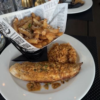 Ed's Bistro - Sea bass - Wine Bars Near Me - La Porte, Texas