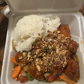 Pad Thai Cafe - Thai Near Me - Murfreesboro, Tennessee