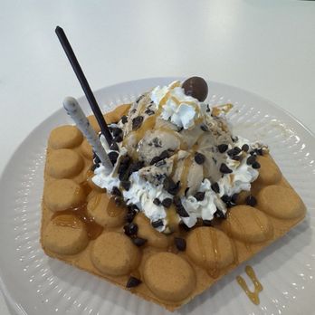Tiny Tasties - Mocha Waffle - Cafes Near Me - Vancouver, Washington