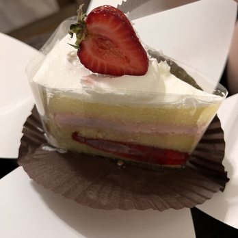 Sunmerry Bakery - Bakeries Near Me - Rowland Heights, California