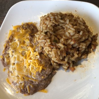 Main Street Romeo Kitchen + Bar - The beans and rice that came with the chicken fajita dinner - New American Near Me - Romeo, Michigan Main Street Romeo Kitchen + Bar - The beans and rice that came with the chicken fajita dinner - New American Near Me - Romeo, Michigan