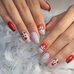 Platinum Nails