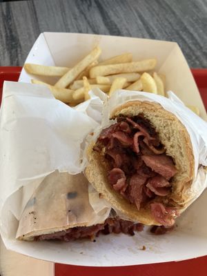 Broadway Burger by null