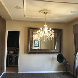 Italian crystal chandelier Italian crystal chandelier