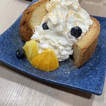 Rinka - Kinako cake - Japanese Near Me - Honolulu, Hawaii